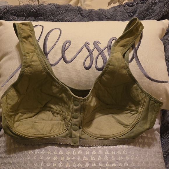 Floral Olive Green Women's Bra, NWOT, NEVER WORN - Picture 5 of 7